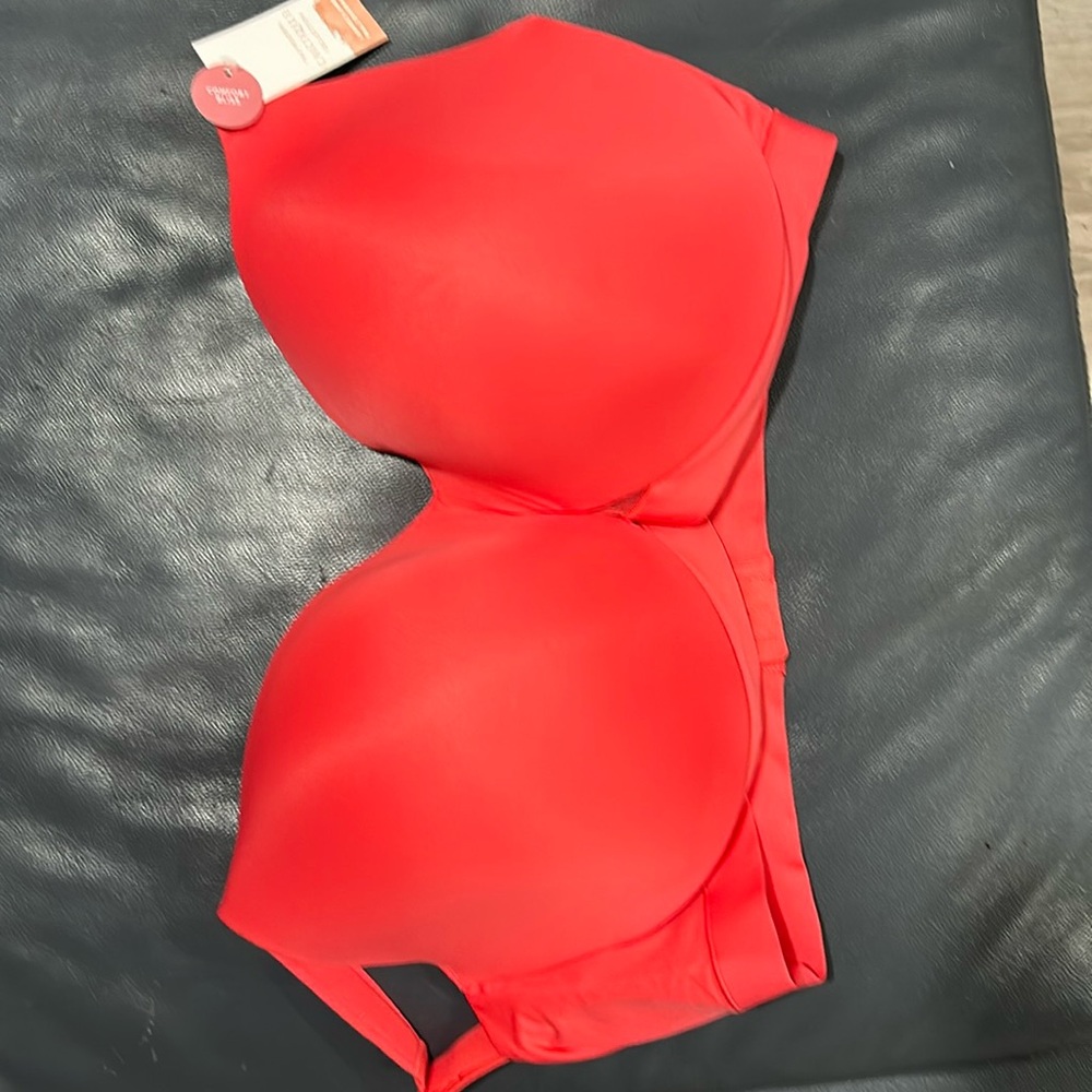 NWT Comfort Bliss Modern Cacique collection bra 46G pink